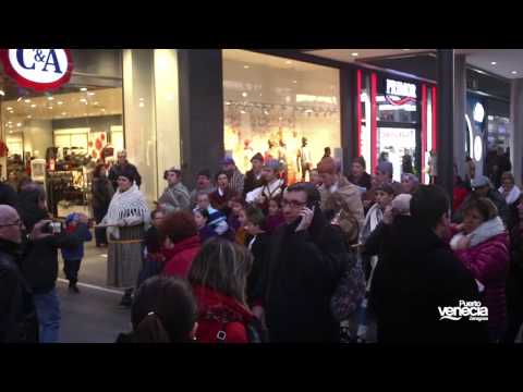 Preview image for the video "Navidades Puerto Venecia 2014". Preview image for the video "Navidades Puerto Venecia 2014".