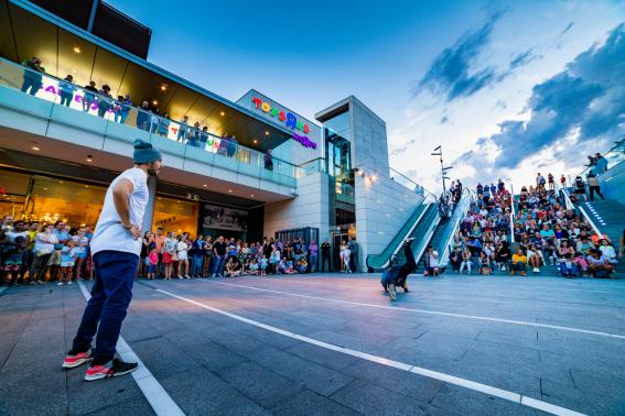 intu Puerto Venecia Baila 2018