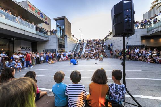 intu Puerto Venecia Baila