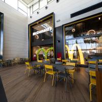 NUEVO MCDONALDS PUERTO VENECIA 