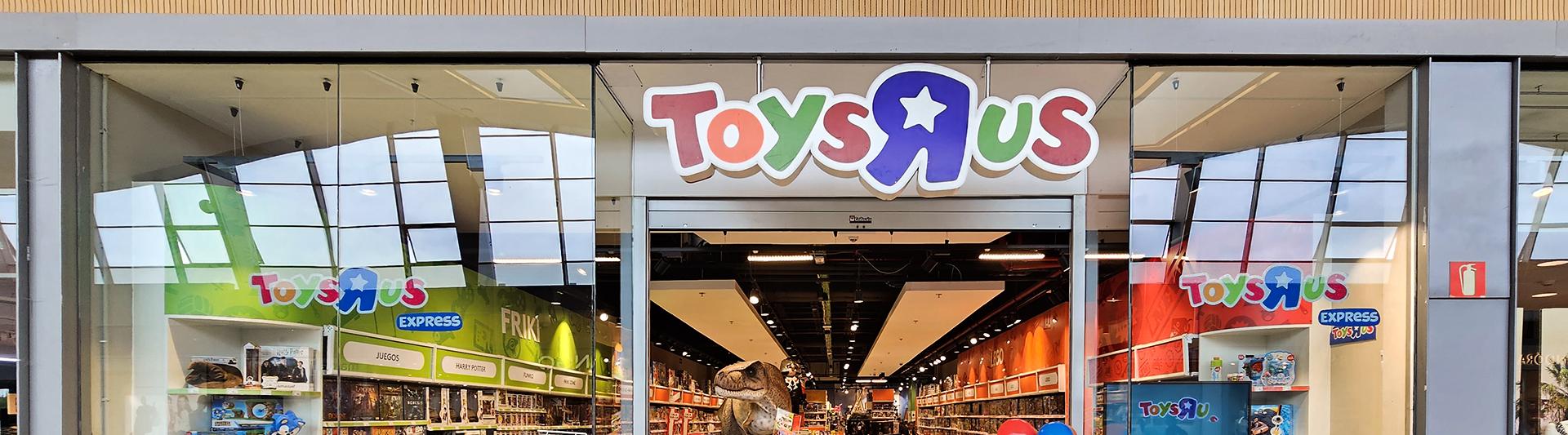 fachada TOYSRUS (4).jpg