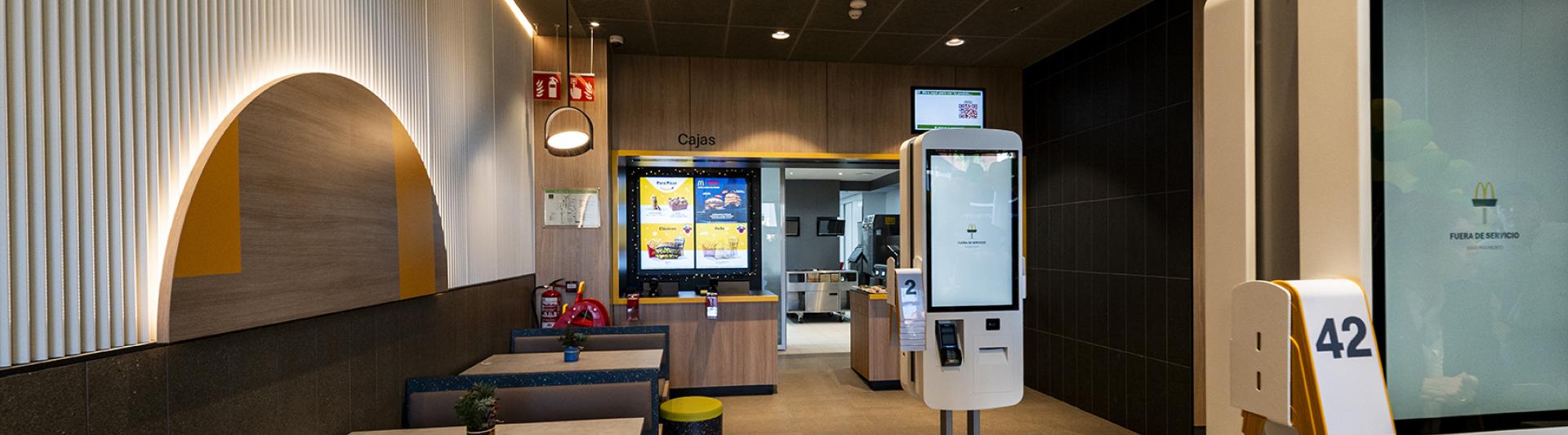 NUEVO MCDONALDS PUERTO VENECIA 