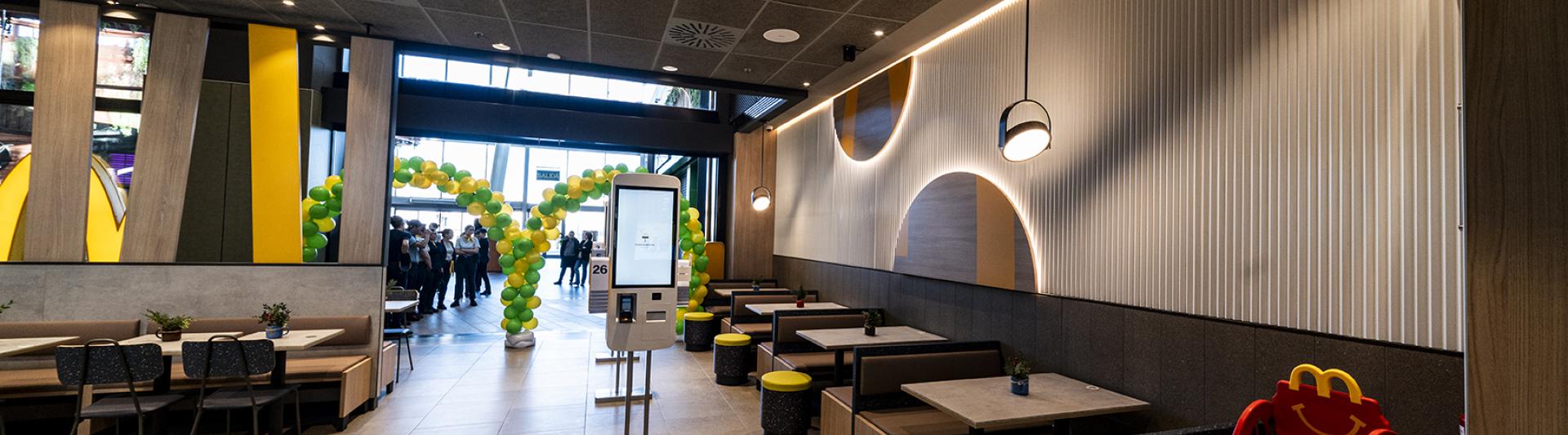NUEVO MCDONALDS PUERTO VENECIA 