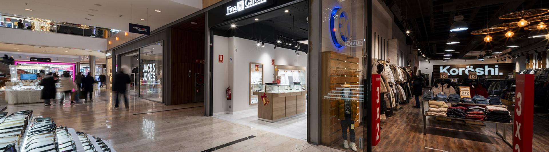 FINA GARCIA PUERTO VENECIA