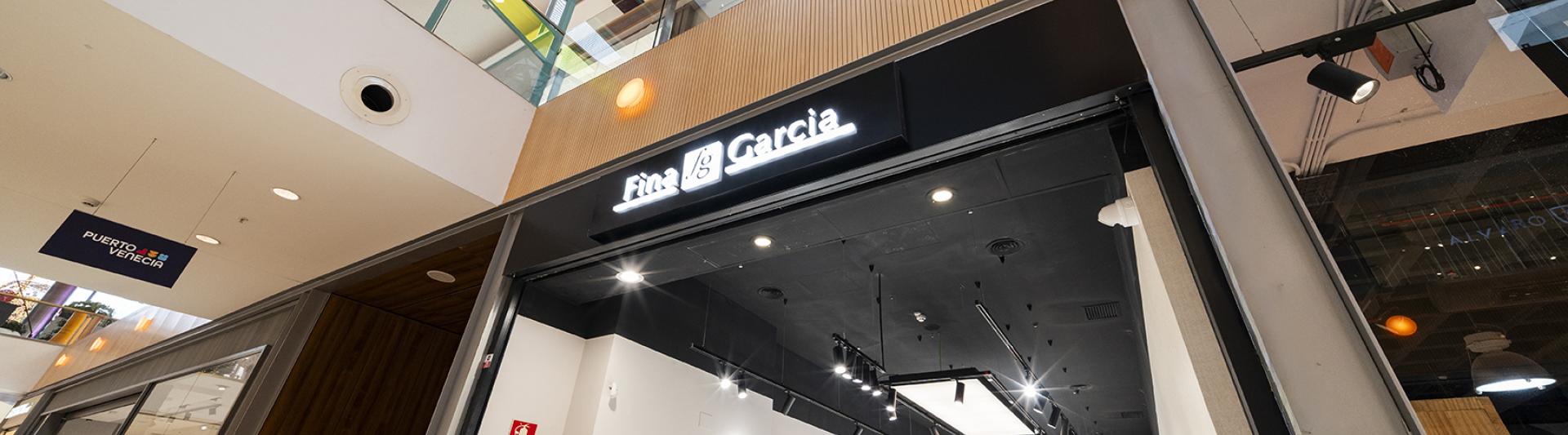 FINA GARCIA PUERTO VENECIA