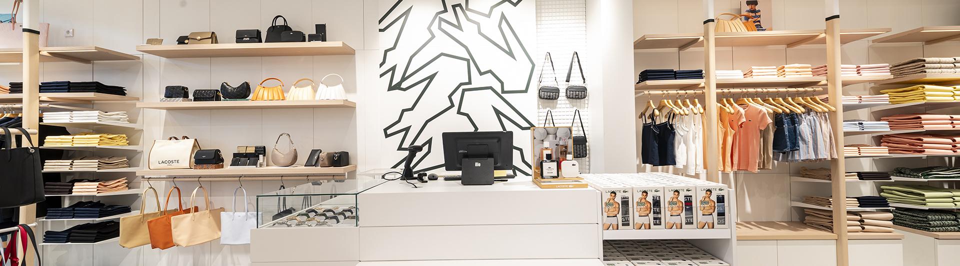 LACOSTE_A742908.jpg