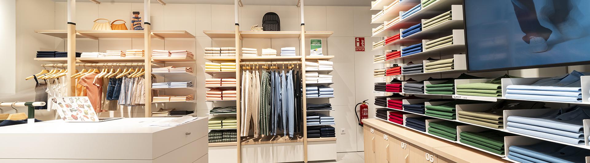 LACOSTE_A742912.jpg