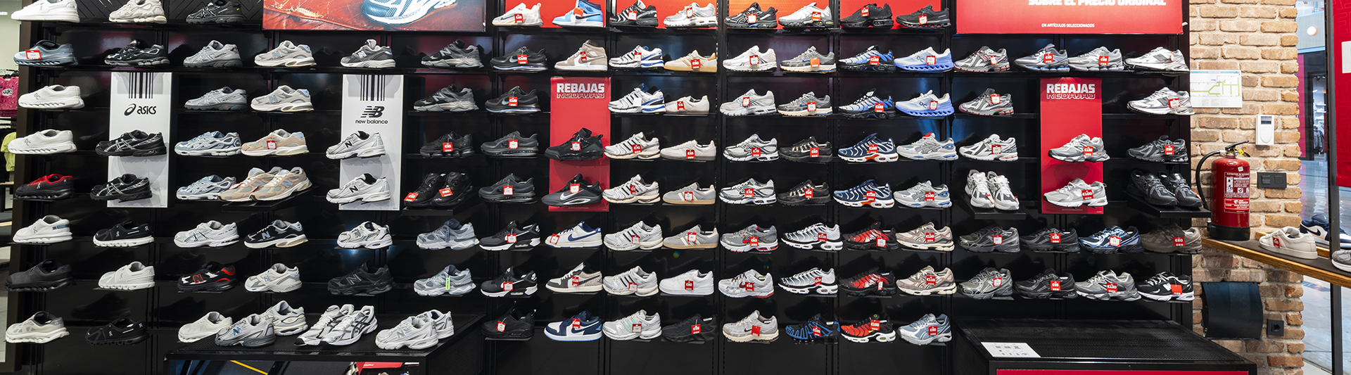 FOOTLOCKER (13).jpg