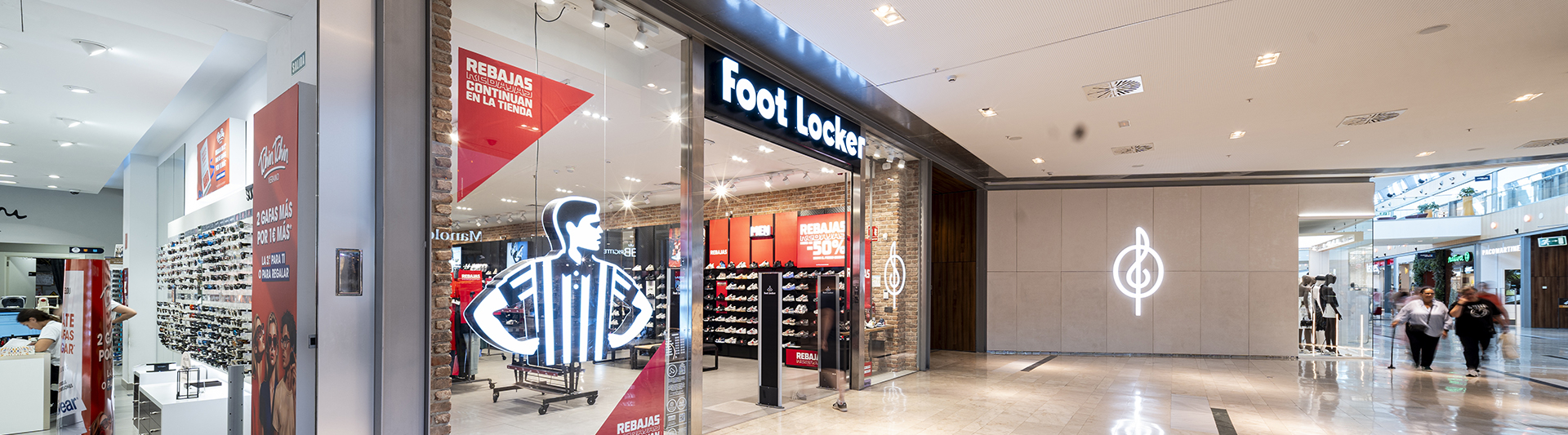 FOOTLOCKER (6).jpg