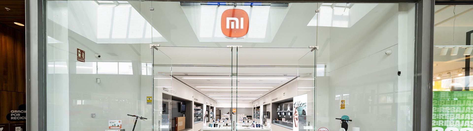 XIAOMI (2).jpg